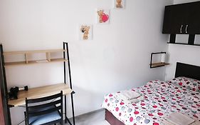 Romanilor - Studio First Floor